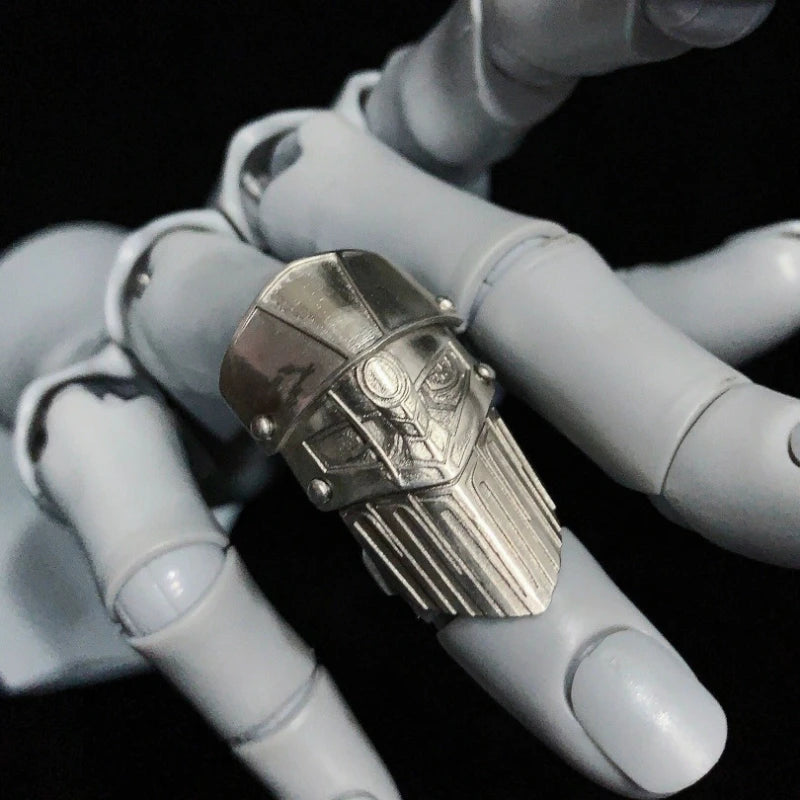 Silver Chariot Ring